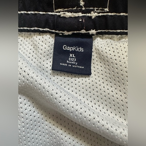 GAP Kids Boys Swim Trunks, Size 12 (XL, Husky) - Picture 5 of 6